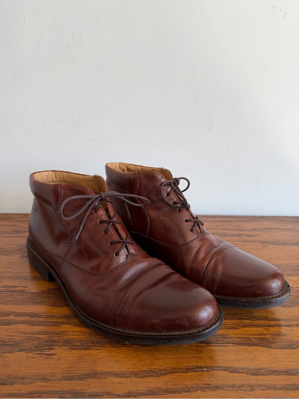Johnson & Murphy Brown Leather Cap-Toe Lace-Up Boots Men's size 10.5